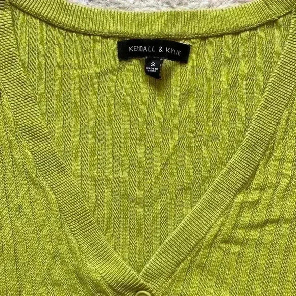 Kendall & Kylie Slinky Cardigan Tshirt - Picture 3 of 6